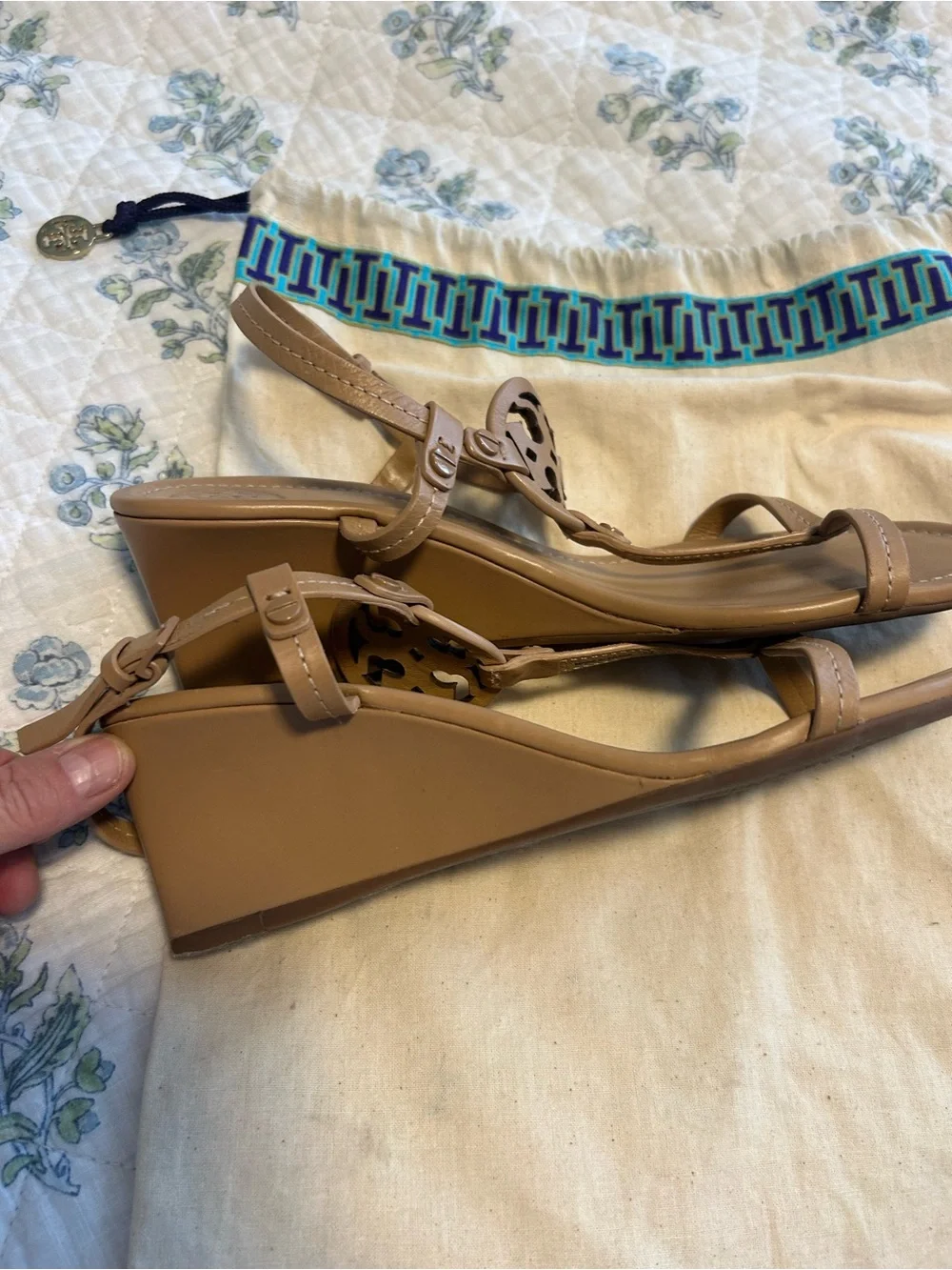 Tory Burch Tan Leather Logo T-Strap Sandals